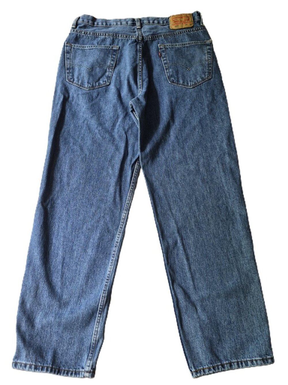 Levi's 550 Relaxed Fit Jeans Mens Size 36x32  Regular Wash Denim Blue - Picture 2 of 6